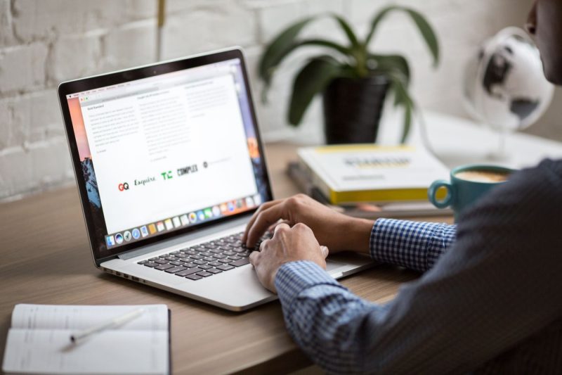 Comparer email marketing et newsletter pour choisir selon l'objectif